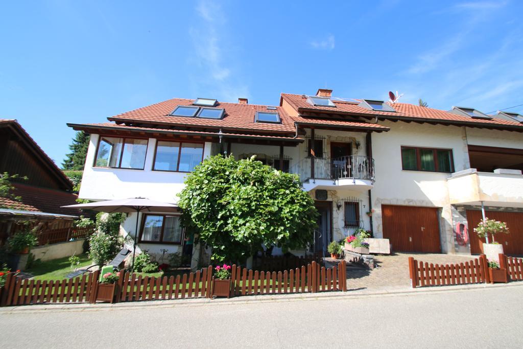 Familien Themen-Appartement Freiburg In Soelden 2 Schlafzimmer Exterior photo